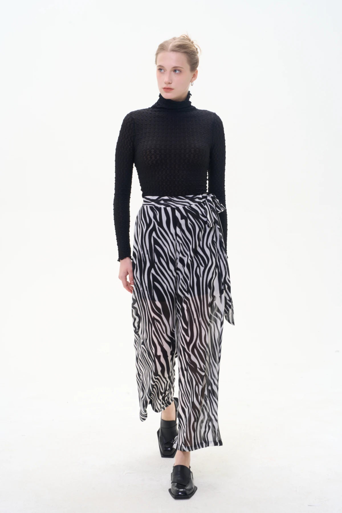 Mara Tie-Waist Zebra Pant